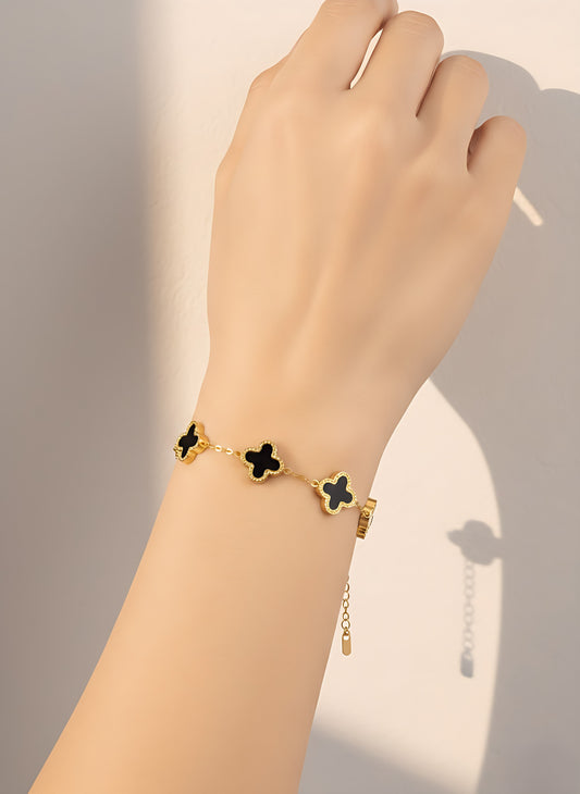 Gold-Plated Stainless Steel Clover Bracelet | Black Onyx Lucky Charm